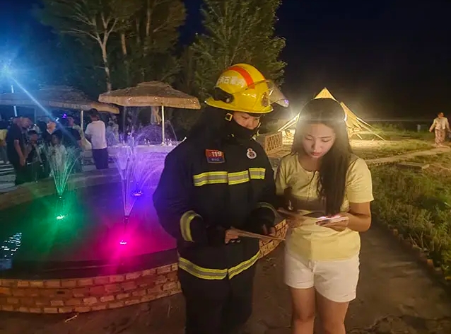 通辽消防强化旅游旺季重点区域防火宣传 